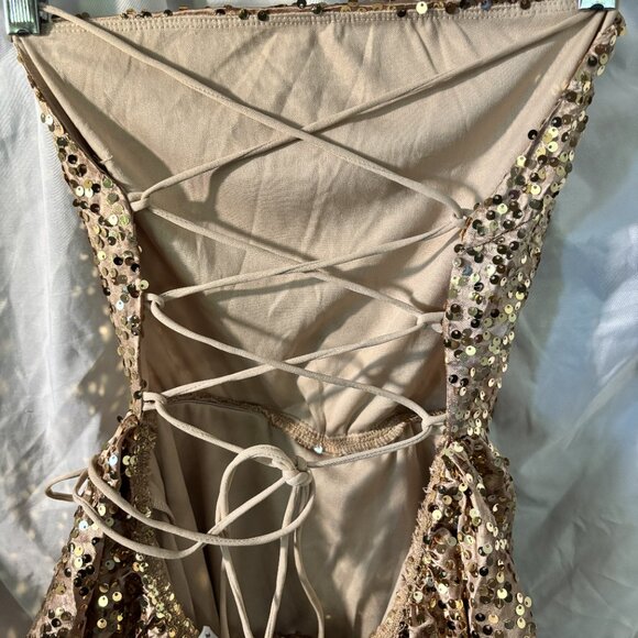 Lucy in the Sky Gold Sequin Strapless Ruffle Mini Dress – Size L - Picture 6 of 6